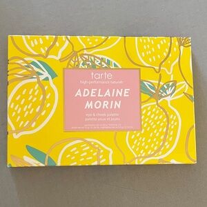 Tarte Eyeshadow makeup Palette - Gold, Brown, Pink. Adelaine Morin